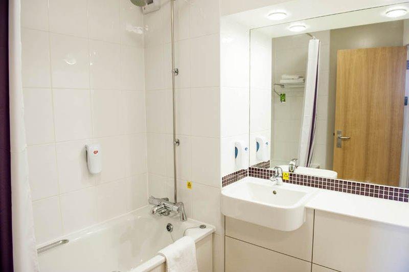 Premier Inn Chorley North Екстериор снимка