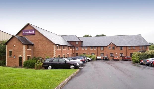 Premier Inn Chorley North Екстериор снимка